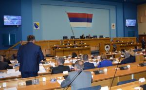 Tarzan i Sandokan pred zabranom: Nacrt zakona o ličnom imenu u Skupštini RS