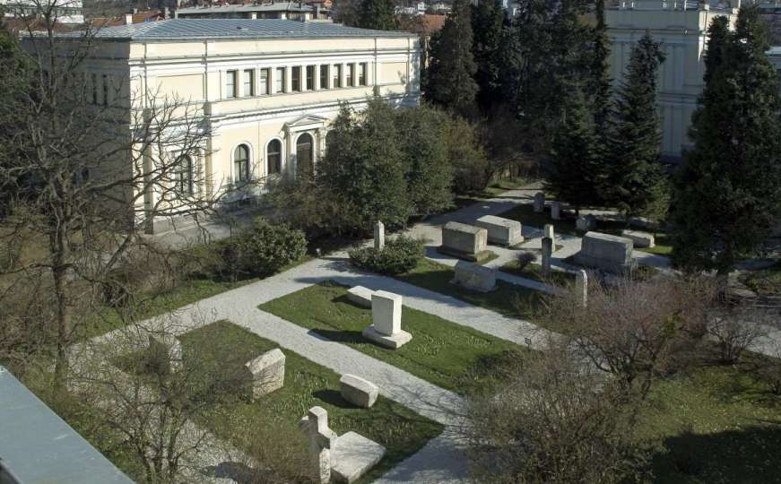 BiH dobila tri nova nacionalna spomenika: Među njima i stećci iz Zemaljskog muzeja