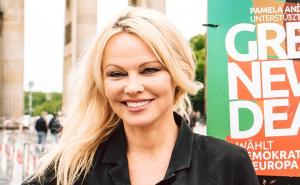 Pamela Anderson otvorila dušu: "Vodio je dvostruki život, tukao me i vukao za kosu"