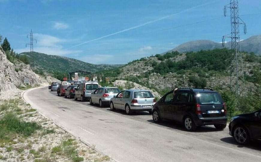 Pripremite se na čekanje: Kolone na graničnim prijelazima s Hrvatskom i Crnom Gorom