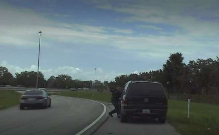 Vozač terenca u SAD-u vukao policajca nakon što se nije želio zaustaviti 