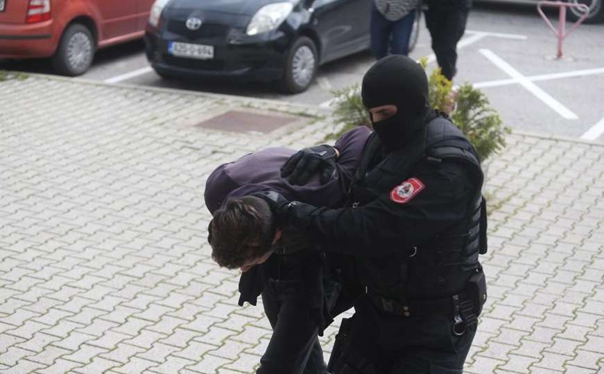 Policija u Višegradu uhapsila svećenika, u kući pronašli dva kilograma eksploziva