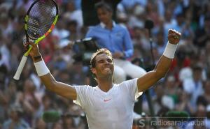 U teniskom spektaklu na Wimbledonu Nadal slavio protiv Kyrgiosa 