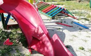 Učestali prizori vandalizma u Sarajevu: Uništen dječji park Betanija-Jezero