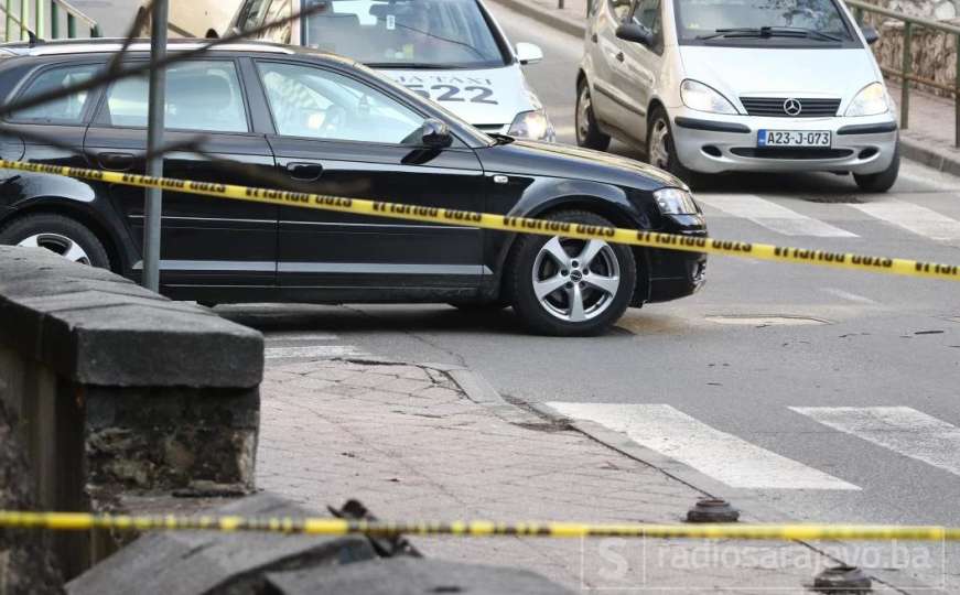 Novo Sarajevo: Jedna osoba teško povrijeđena u sudaru dva vozila