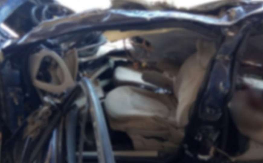 Uznemirujuće fotografije automobila u kojem su stradali mladići iz Laktaša