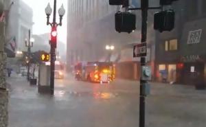 Tropska oluja paralizirala grad: Ulice New Orleansa se pretvorile u rijeke
