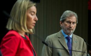 Mogherini i Hahn: Genocid se dogodio prije 24 godine i još uvijek nas proganja