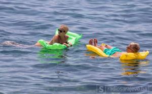 More kod Dubrovnika opet puno fekalija: Nemojte se kupati na ovoj plaži