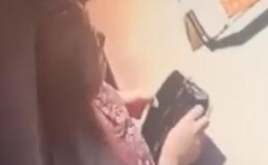 Prevarantica blagajnici u sarajevskom tržnom centru ukrala 95KM