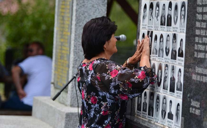 Grujičić: Niko ne priča o srpskim žrtvama u Srebrenici, a oni su se samo branili
