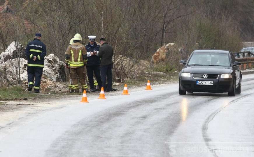 Teška nesreća na Trebeviću: Četverocikl udario u stijenu, ima povrijeđenih