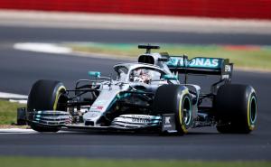 Silverstone: "Safety car" pomogao Hamiltonu da zabilježi 80. pobjedu