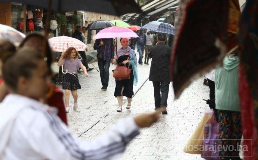 Meteorolozi za poslijepodne najavili kišu: Objavljena prognoza i za naredna 3 dana