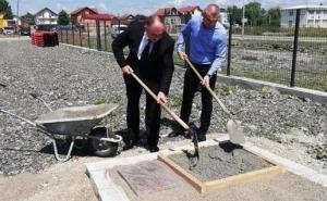 Položen kamen temeljac za novu fabriku u Prijedoru: Proizvodit će PVC lajsne