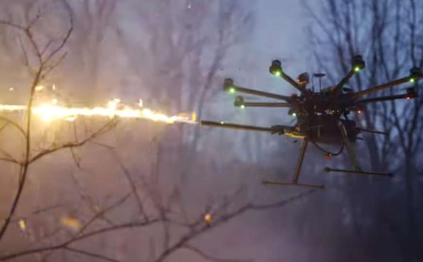Počela prodaja drona koji služi kao bacač plamena