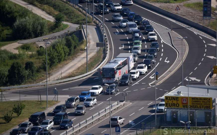 Vozači, oprez: U Hrvatskoj kolona duga 18 kilometara, dva udesa, ima mrtvih 