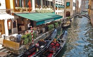 Zbog jutarnje kafe Nijemci kažnjeni s 950 eura i protjerani iz grada