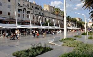 Konobaru u Splitu prekipjelo pa ostavio žestoku poruku na kafiću