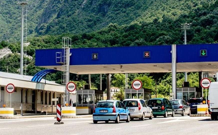 Crna Gora pred turističkim rekordom: Nikad više vozila kroz tunel Sozina
