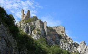 Usamljena ljepotica kod Bosanskog Grahova o kojoj ni zapis nije ostao 