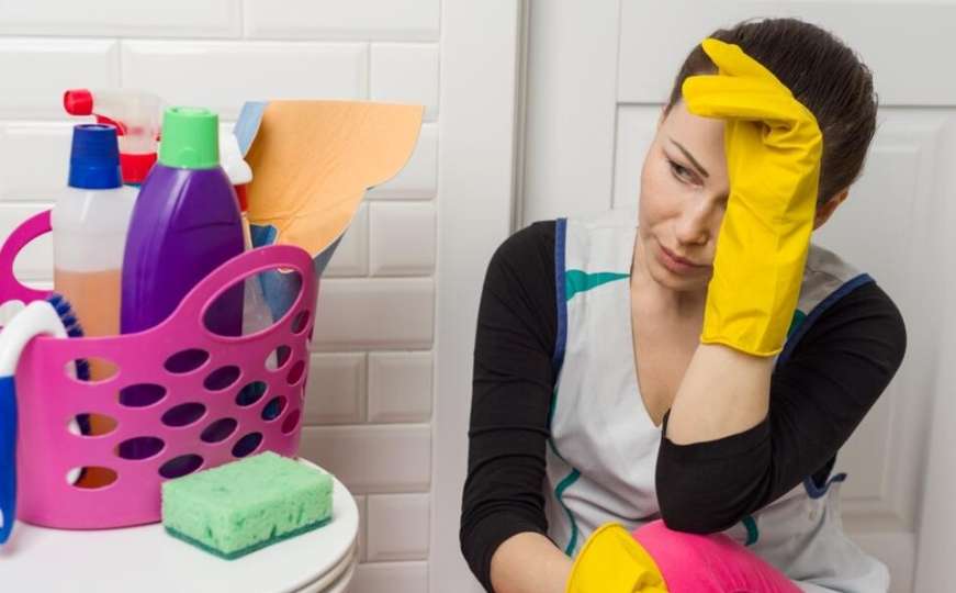 Istraživanje potvrdilo da žene obavljaju više kućanskih poslova od muškaraca