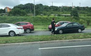 Lančani sudar tri vozila: Vozači oprezno, velike gužve u poslijepodnevnoj špici