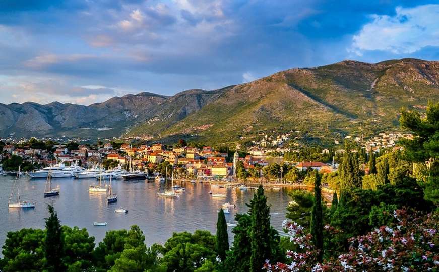 Za svačiji ukus i džep: Deset najljepših plaža Crne Gore