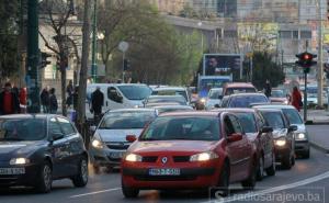 Vozači, oprez: Gužve na graničnim prelazima, najavljeni brojni radovi