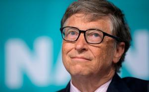 Oduševljen ljepotama zemlje: Bill Gates sa porodicom ljetuje u Crnoj Gori