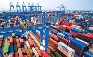 Vrhunac trgovinskog rata: Kinezi ublažavaju carine izmjenom kursa juana