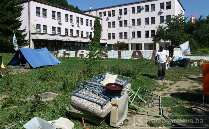 Sarajevo: Demobilisani borci napuštaju kamp nakon usvajanja Zakona