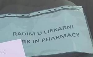 Dalmatinac u autu ostavio poruku da radi u apoteci: Dobio neočekivan odgovor