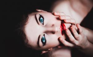 Mlijeko, med i kukuruzno brašno: Jedino što vam treba za lijepo lice i ruke!