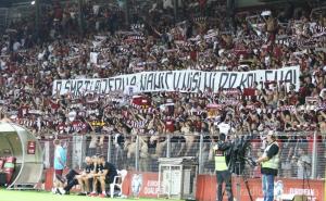 Navijači Sarajeva u Zenici skandirali ime heroja Izeta Nanića