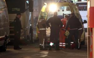 Pijan napao ekipu Hitne pomoći: S 3,3 promila nasrnuo sjekirom na ljekara i vozača