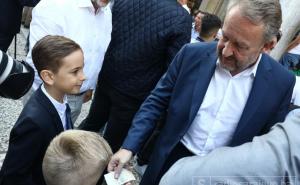 Bakir Izetbegović dijelio bajramluke u Begovoj džamiji u Sarajevu