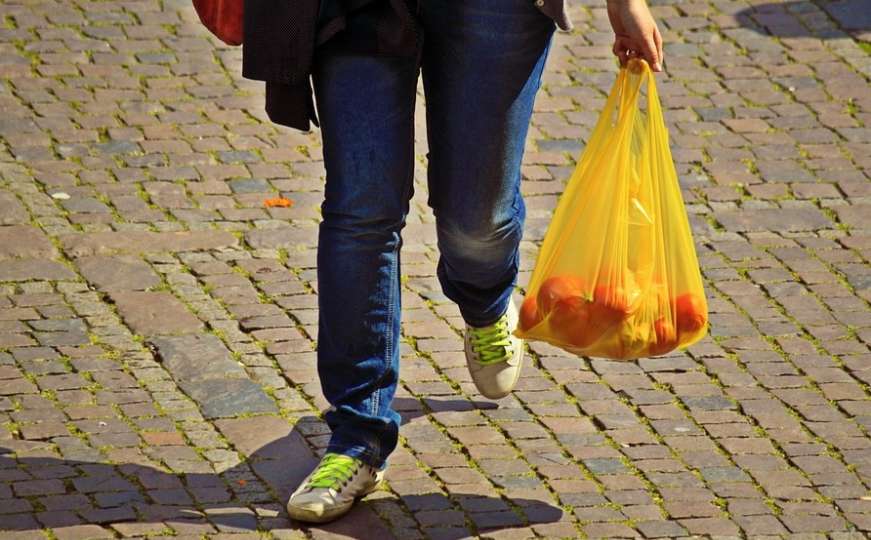 Trgovci izigrali dogovor, Njemačka sprema drastične mjere: Kraj za plastične kese
