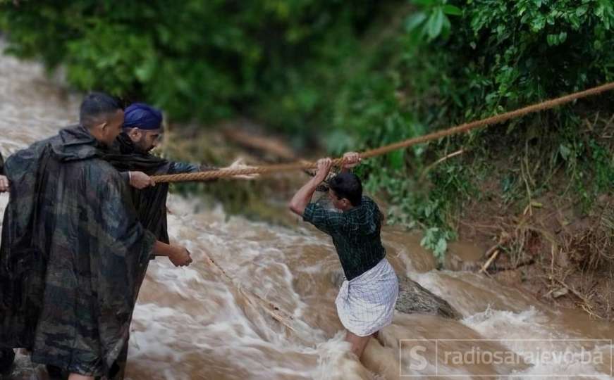 U Indiji više od 140 mrtvih u poplavama