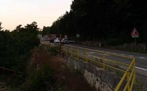 Jedna osoba stradala u teškoj nesreći na putu Grude-Ljubuški