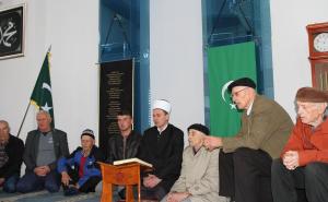 Fizički napad u džamiji u Vlasenici: Pljunuo imama i udario ga nogom u bubrege