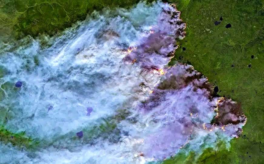 Vatra guta zemlju leda: Gore Sibir, Aljaska i Grenland, požar se vidi iz svemira