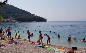 U špici sezone na Jadranu više od pola miliona kreveta prazno