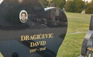 David Dragičević dobio spomenik u obliku srca
