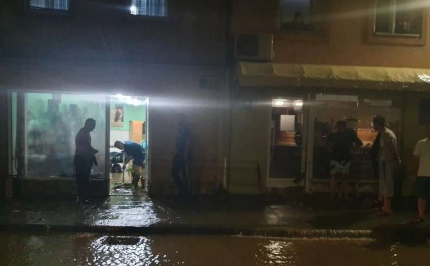 Oglasile se 'Ceste FBiH' o plavljenju ulica u Goraždu  