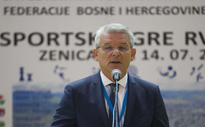 Džaferović u Bužimu: Armija RBiH zaslužna je za odbranu Hrvatske 