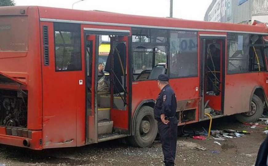 Autobus udario u zid: Jedna osoba poginula