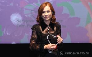 Francuskoj glumici Huppert uručeno priznanje Počasno Srce Sarajeva