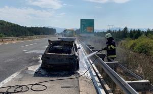 Nesreća na autoputu A1: BMW se zapalio i potpuno izgorio
