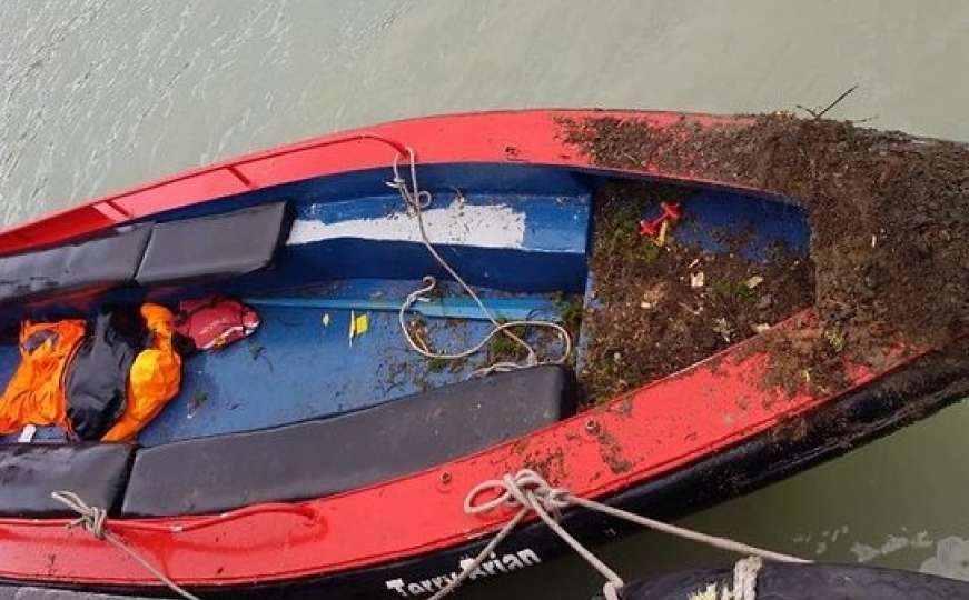 Pijan nasukao gumeni čamac na plažu: Povrijeđeni helikopterom prebačeni u bolnicu